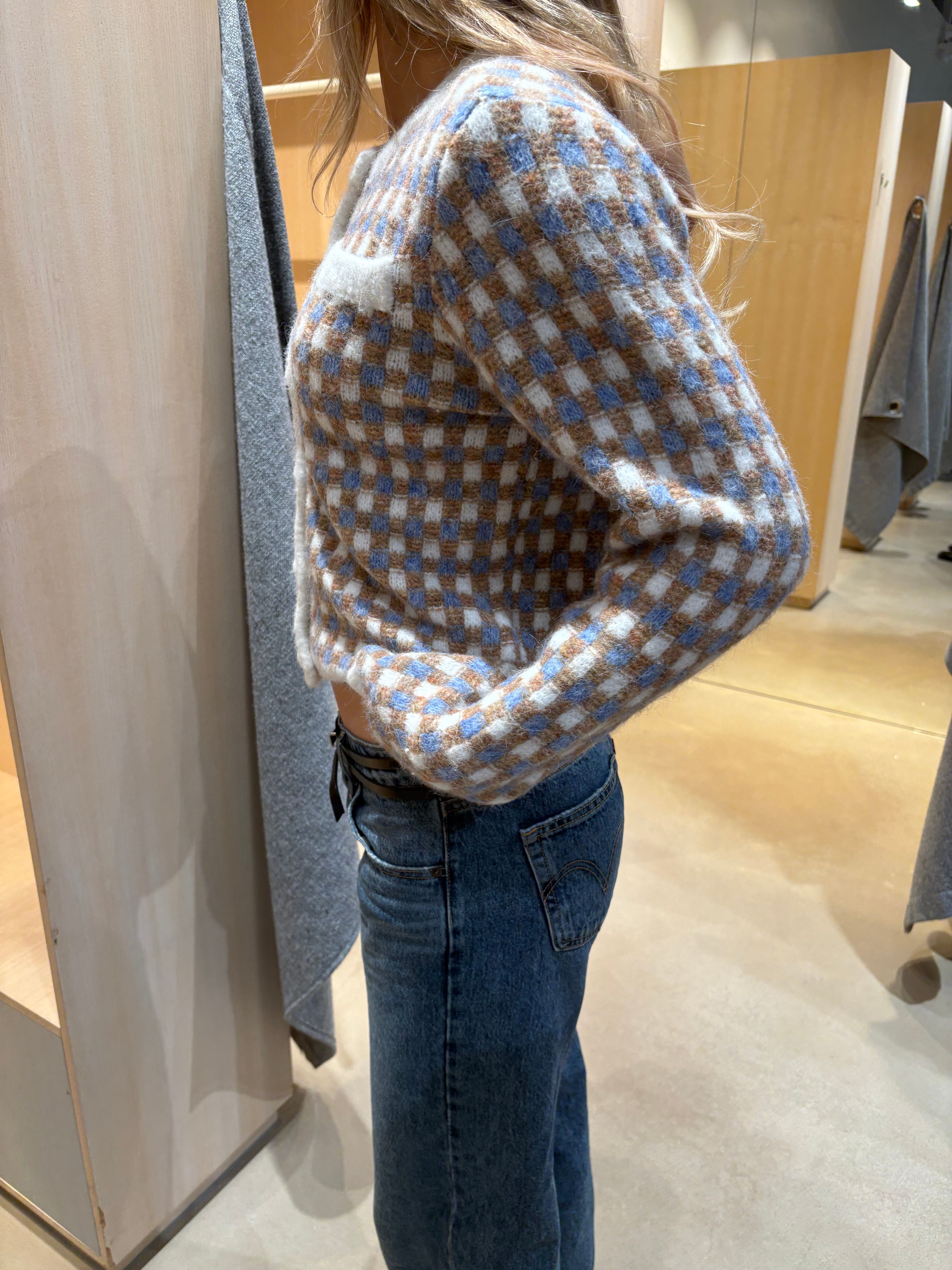 VIALDIS Knitted Cardigan - Cloud Dancer