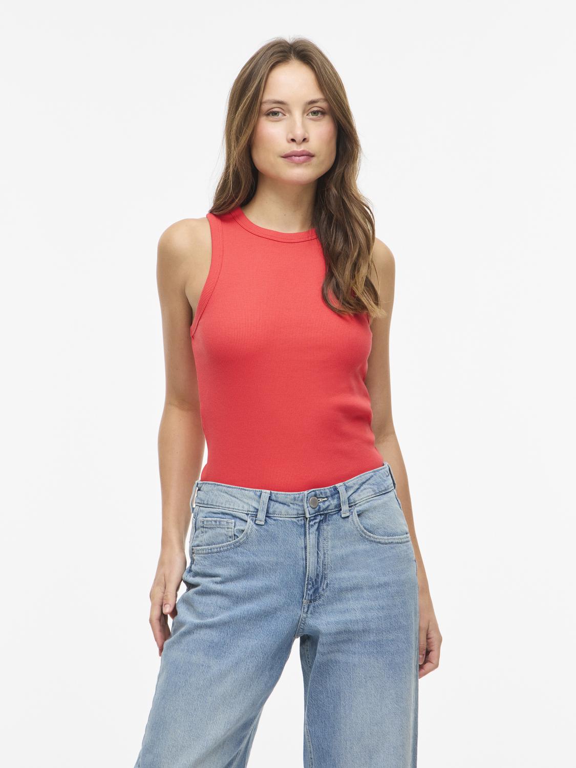model_shot-front