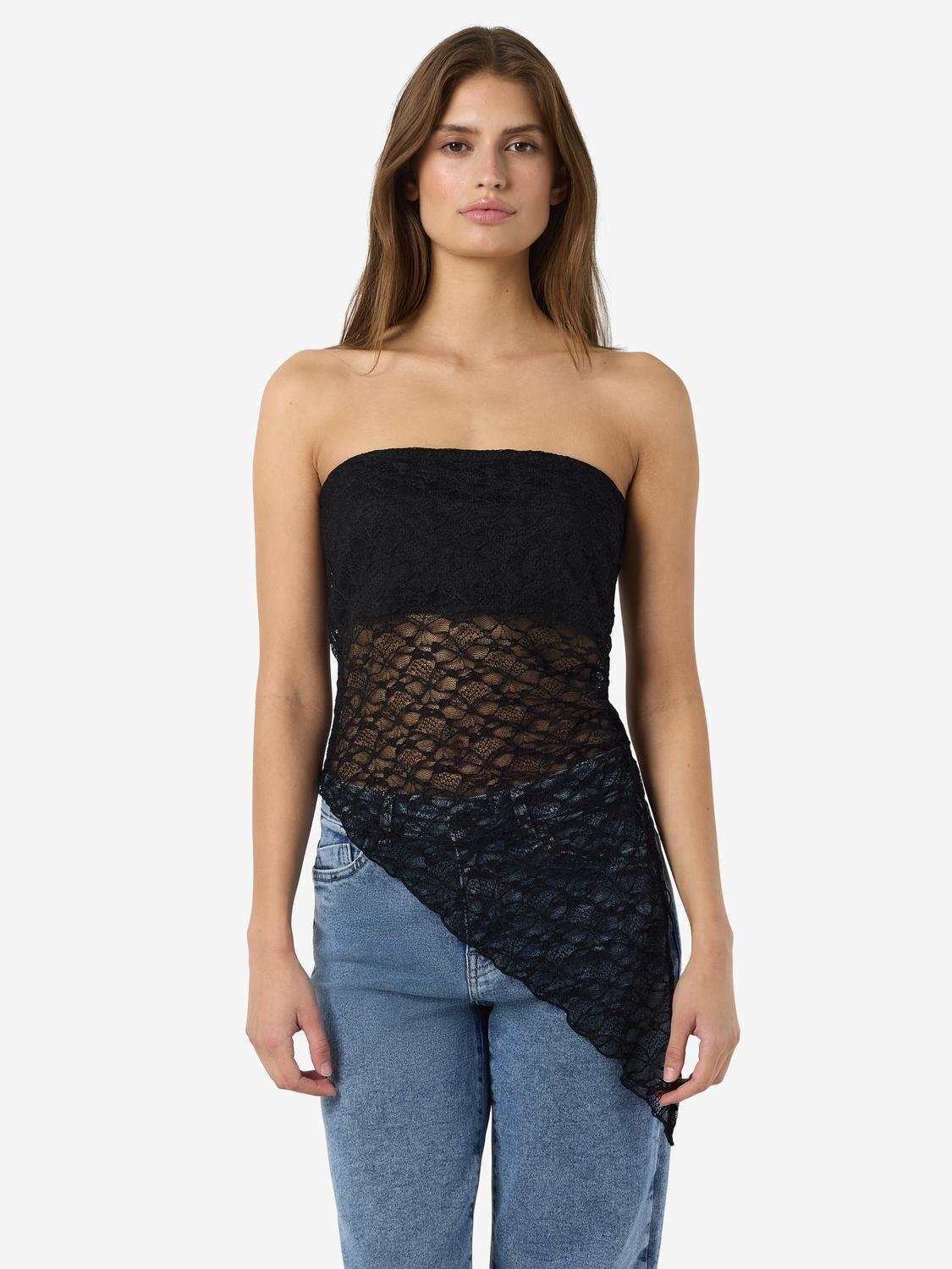 model_shot-front
