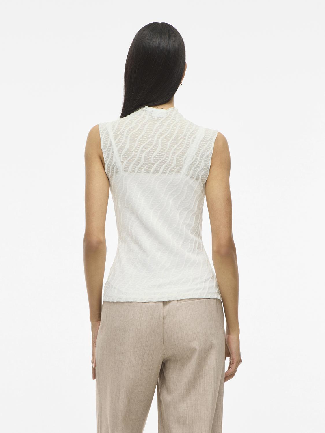 model_shot-back